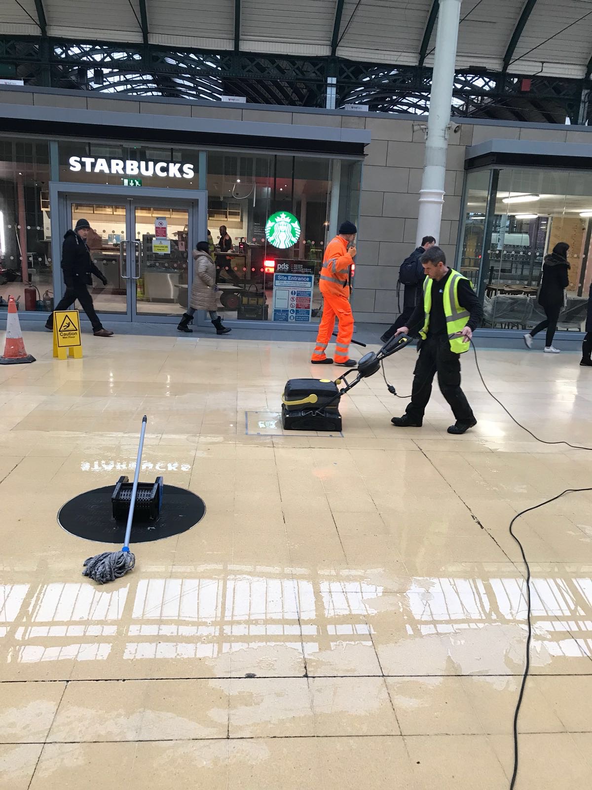 0a8d2379-3f66-4a13-9804-0519013e8657