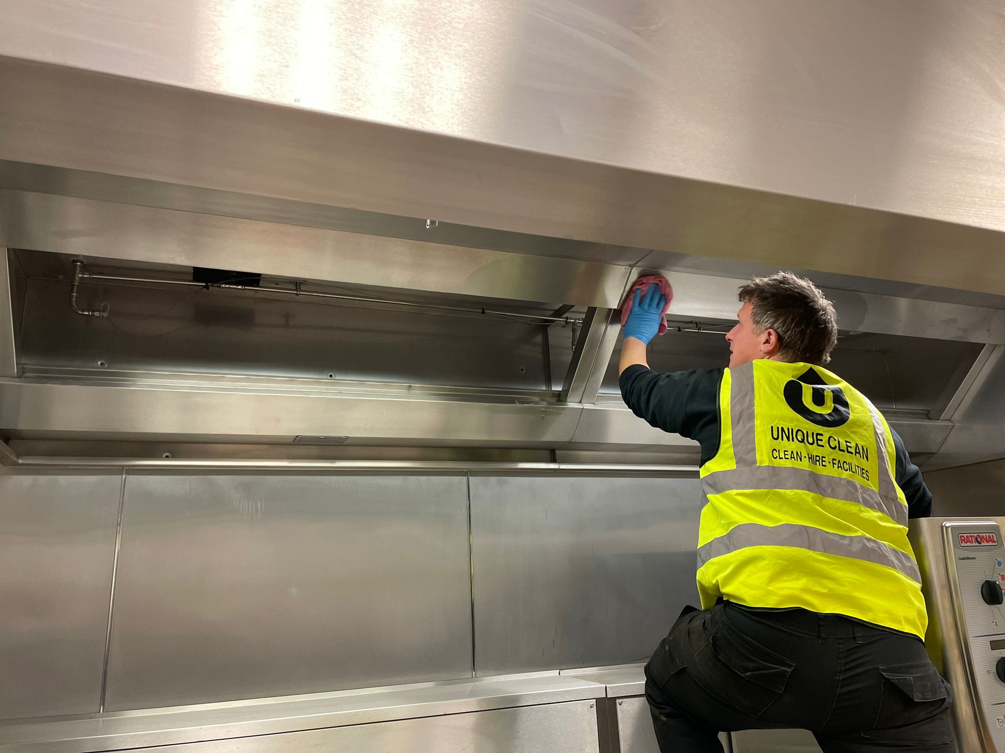 77c21bcb-108f-4bec-b2c0-b0d41cb4cc3c