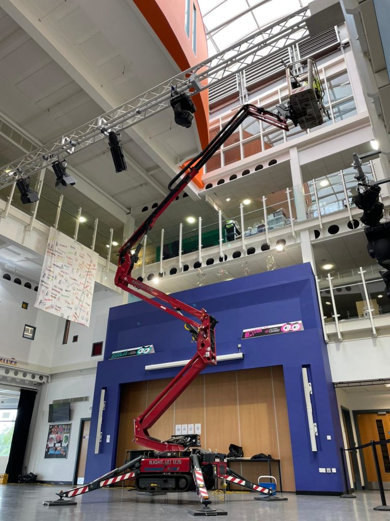 a70b33d7-11bf-4a9b-9e96-6a81ae8c6c22