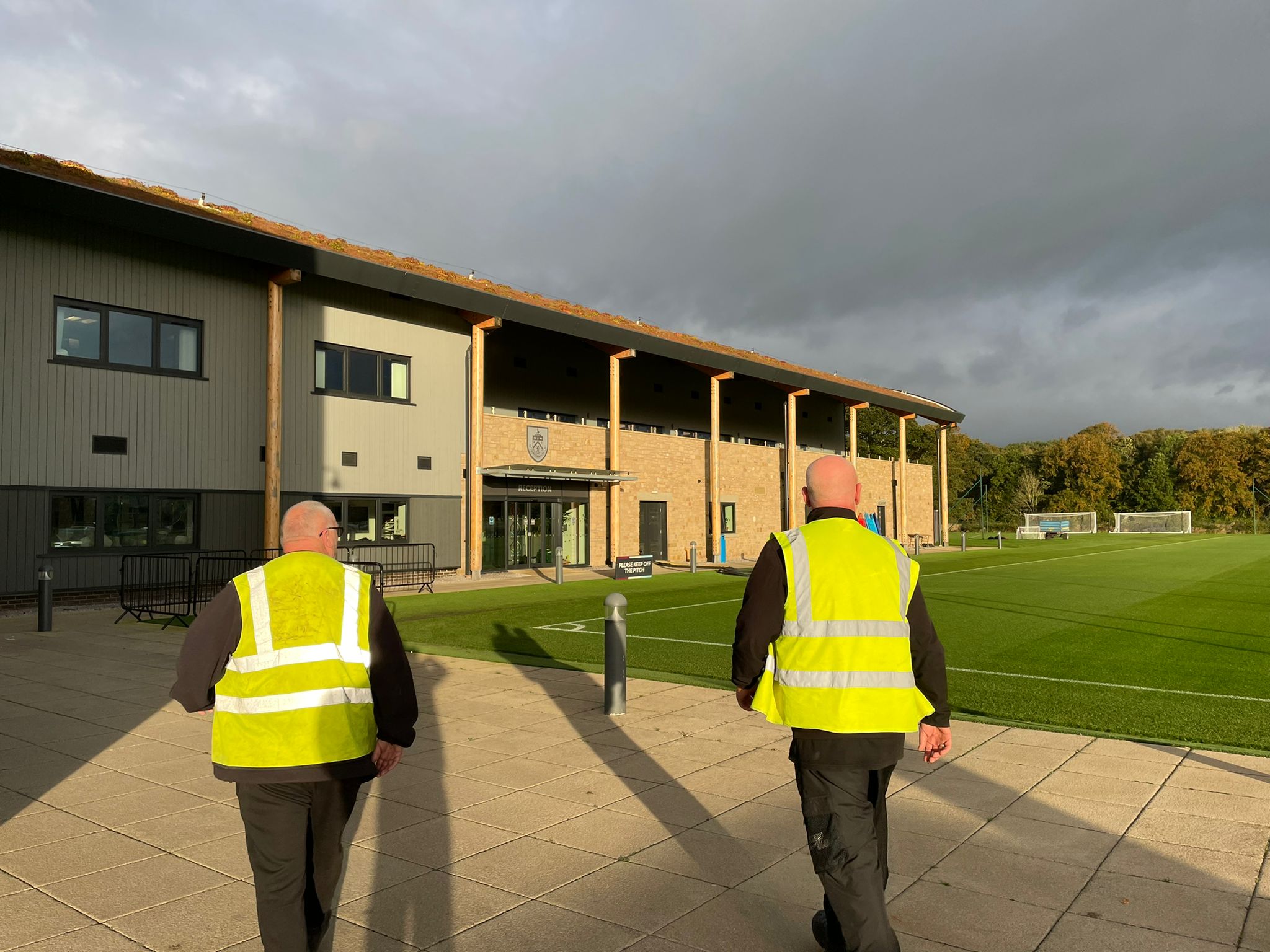 e1a27522-9e40-48cc-a37e-5ead19fd852a